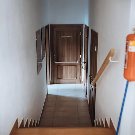 Appartement Rekreacni A Skolici Stredisko Zajezek *