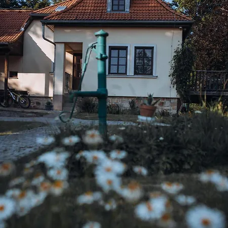 Apartamento Rekreační A školicí Středisko Zájezek *