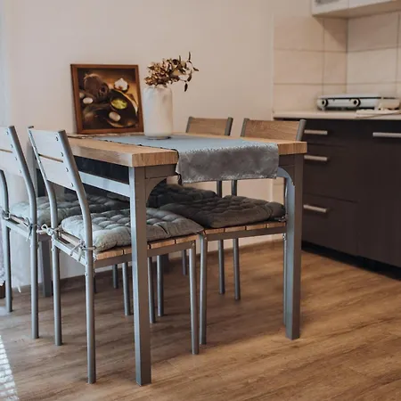 Appartement Rekreacni A Skolici Stredisko Zajezek *