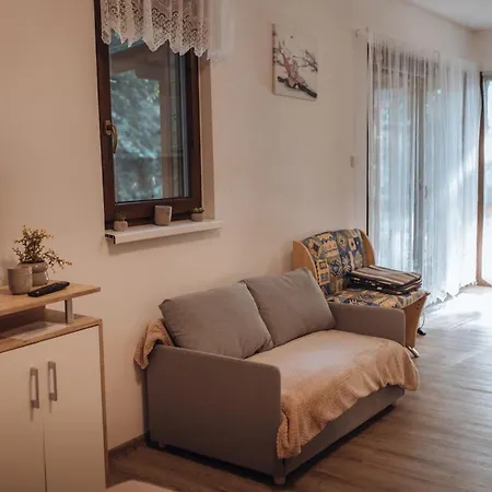 Appartement Rekreacni A Skolici Stredisko Zajezek *