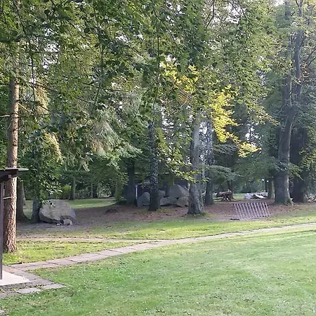 Rekreační A školicí Středisko Zájezek