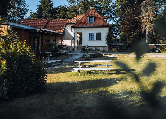 Rekreacni A Skolici Stredisko Zajezek Appartement *