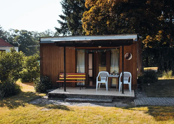 Rekreacni A Skolici Stredisko Zajezek *